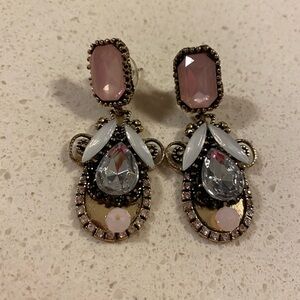 Beautiful hanging pierced earrings, 2 1/7 long in excellent condition